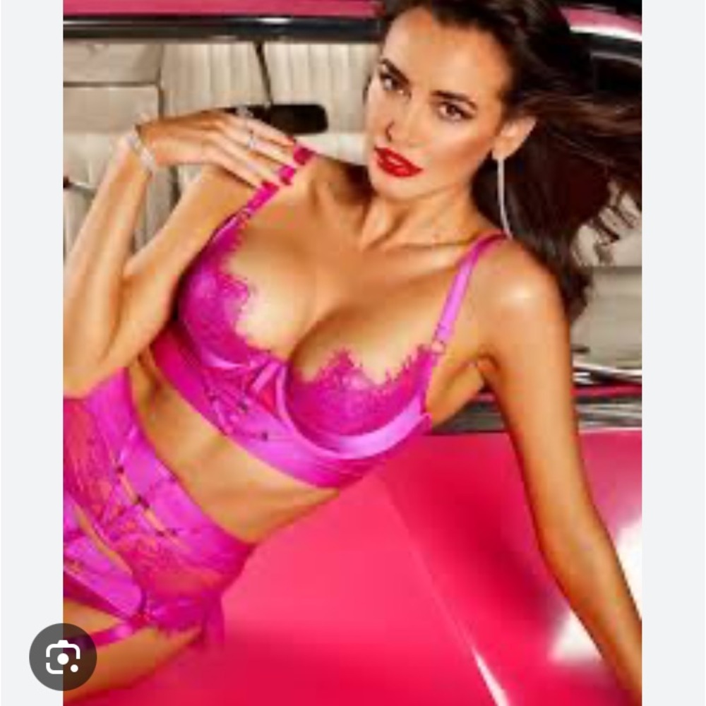 Honey Birdette Hot Pink Belinda Lace Underwire Bra Panty Lingerie Set 32B S